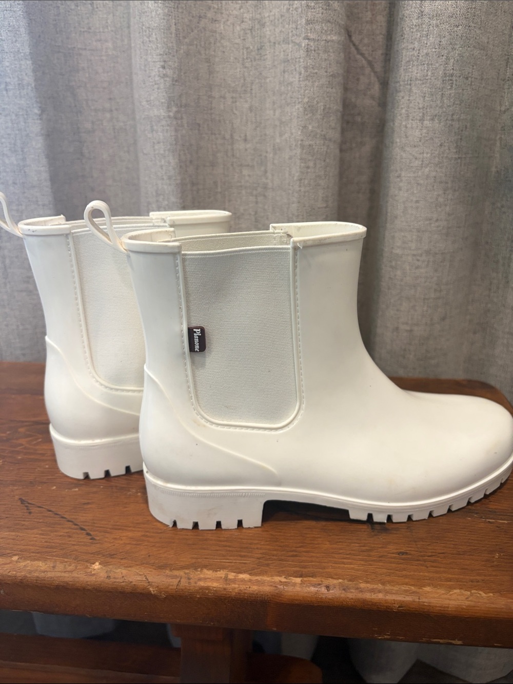 Planone White Glossy Chelsea Rain Boots Size 9